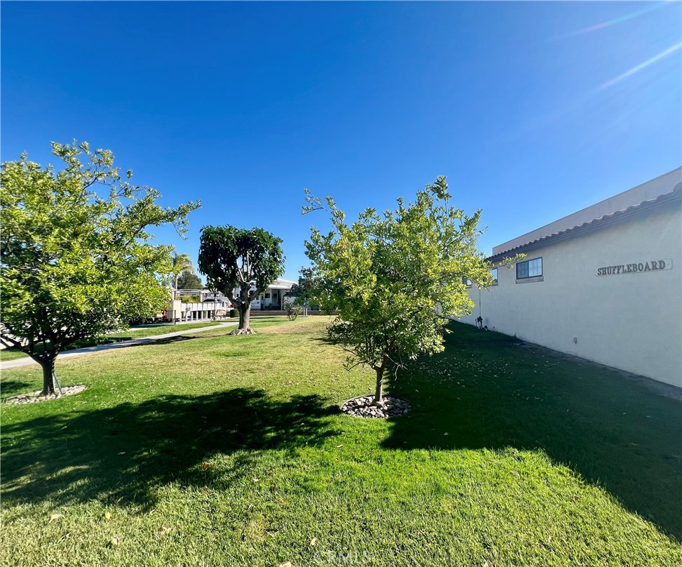 1454 Western Property Photo 42