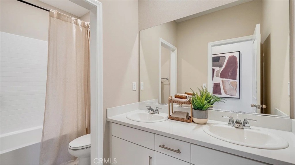 7439 Penn Avenue Property Photo 8
