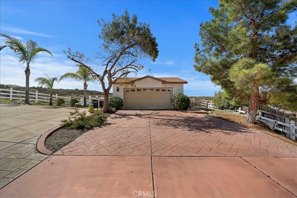 39565 Spanish Oaks Drive Property Photo 17