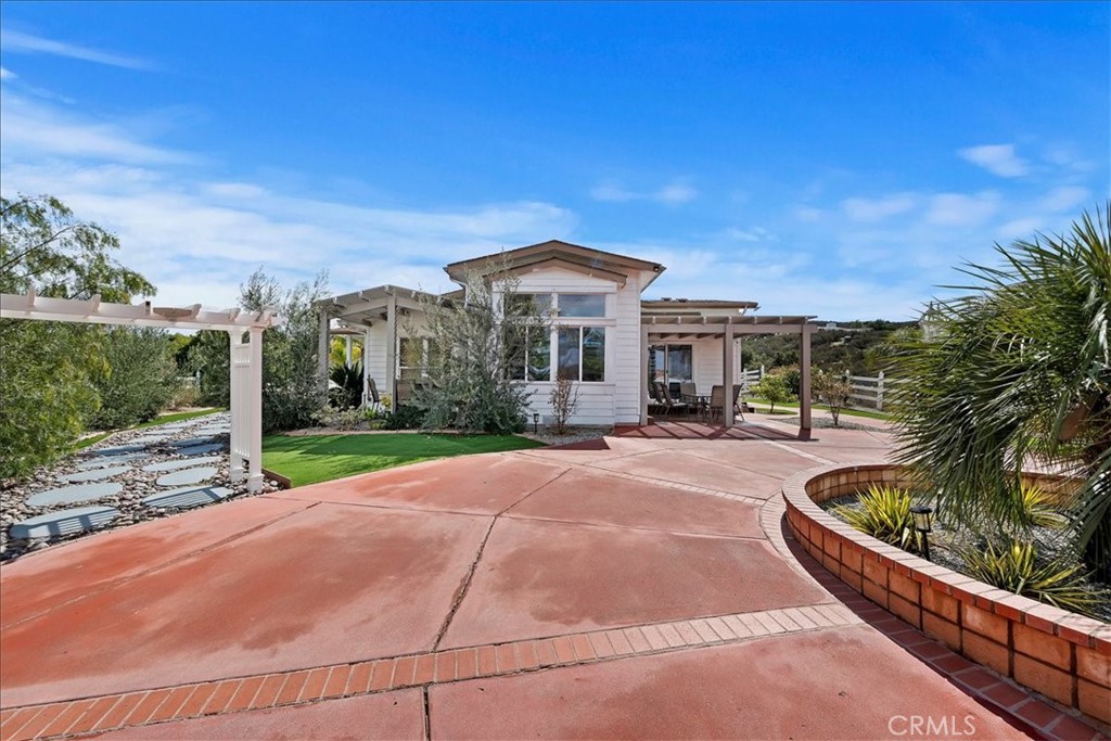 39565 Spanish Oaks Drive Property Photo 20