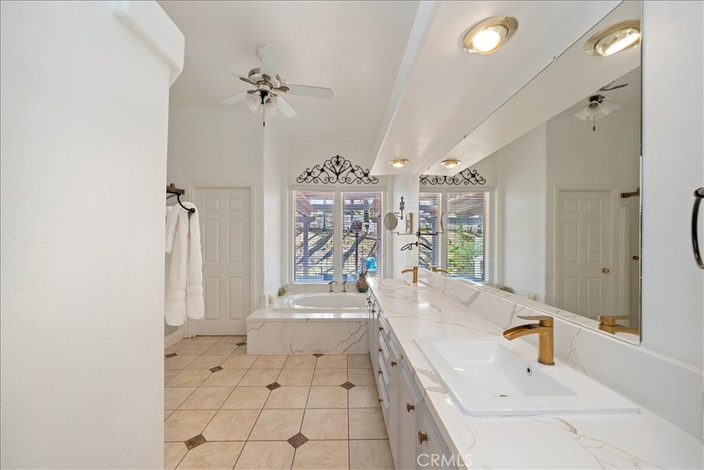 39565 Spanish Oaks Drive Property Photo 42