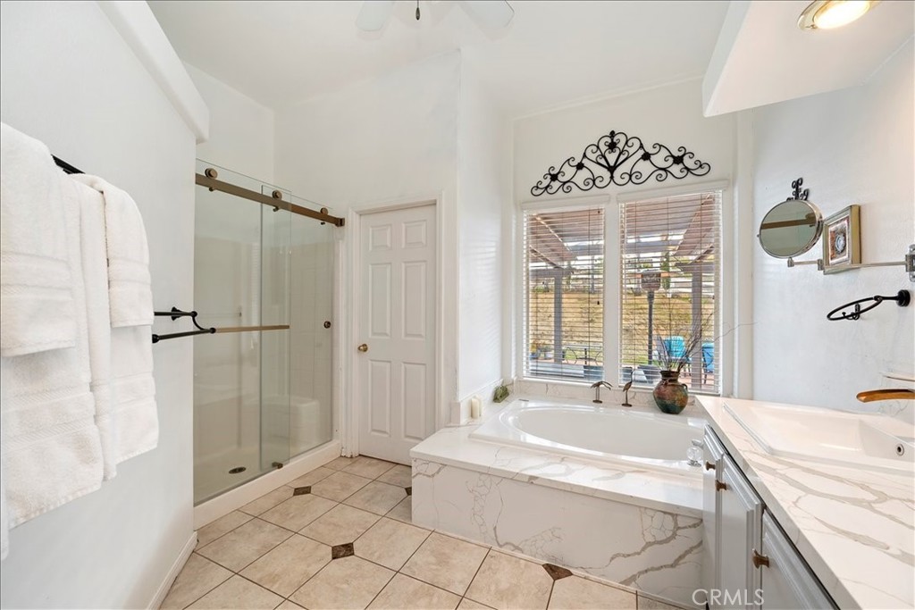 39565 Spanish Oaks Drive Property Photo 43