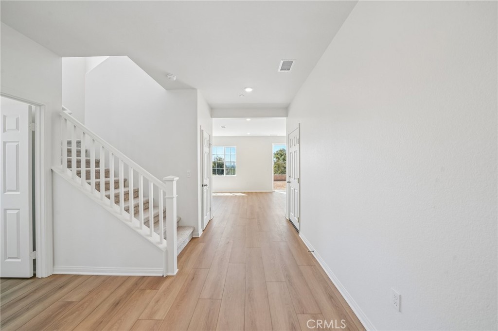 5014 Napoli Way Property Photo 8