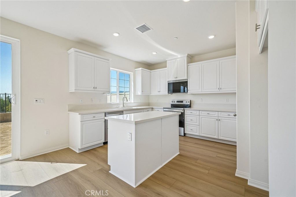 5014 Napoli Way Property Photo 11