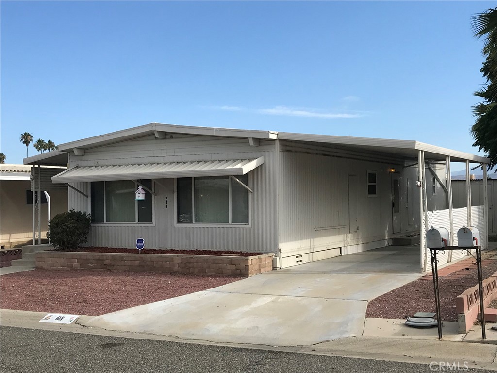 611 Santa Clara Property Photo 3