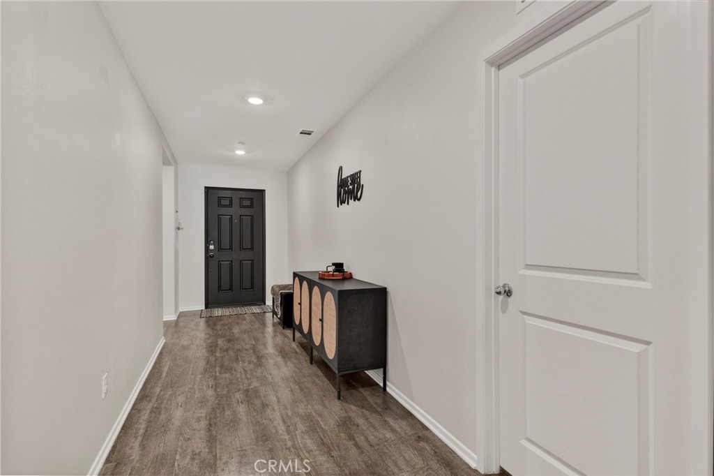 1234 Universal Way Property Photo 4