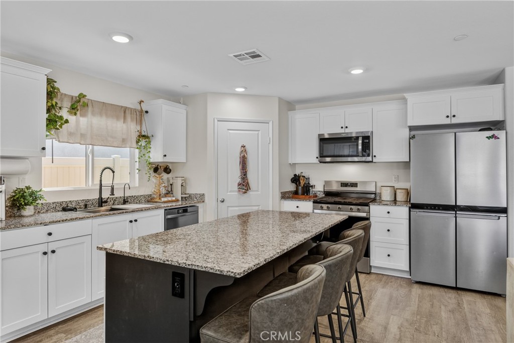 1234 Universal Way Property Photo 8