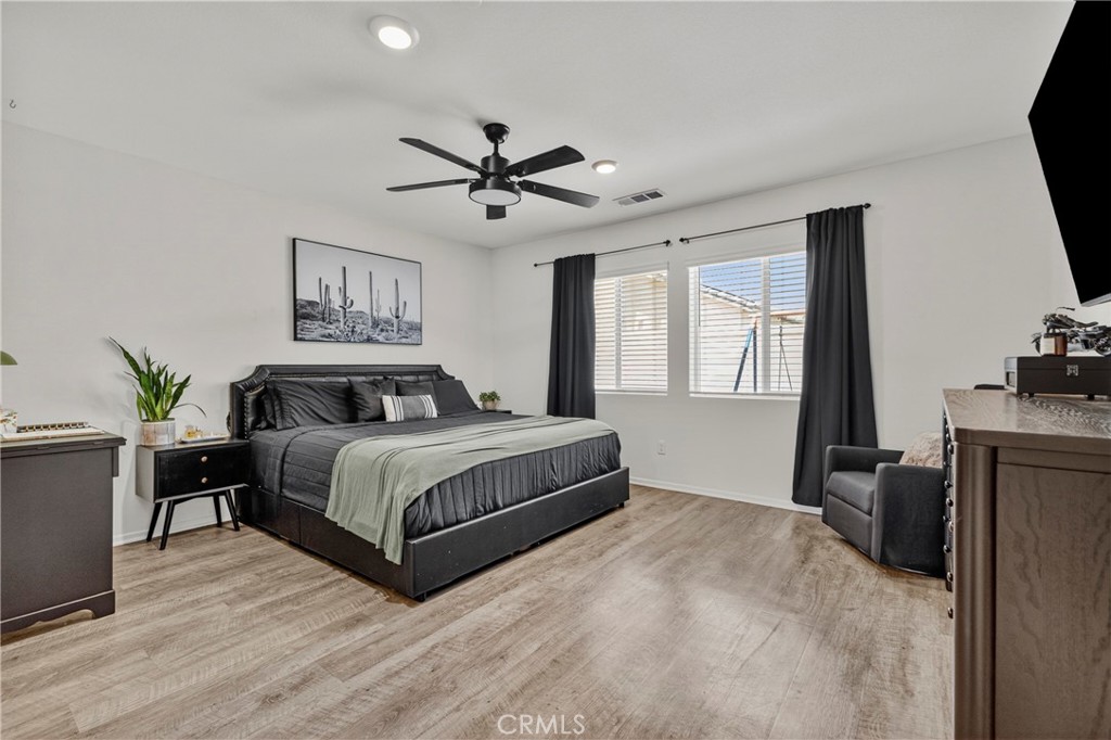 1234 Universal Way Property Photo 13