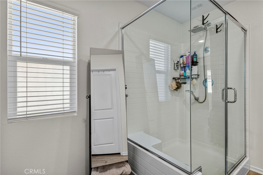 1234 Universal Way Property Photo 16