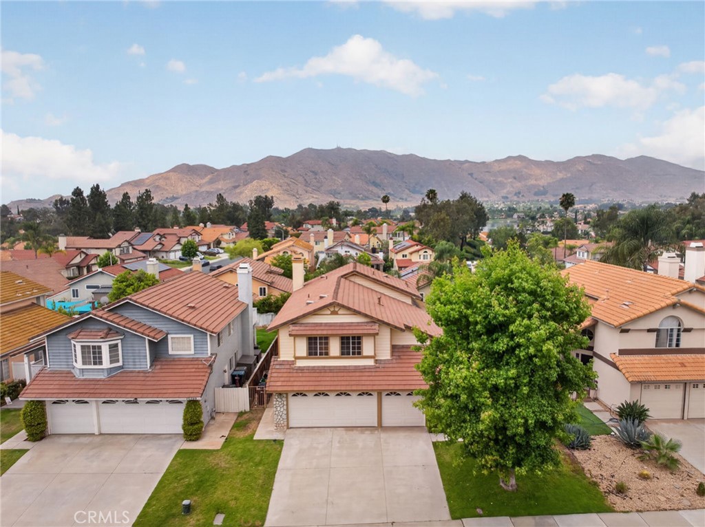10319 Desert Star Property Photo 5