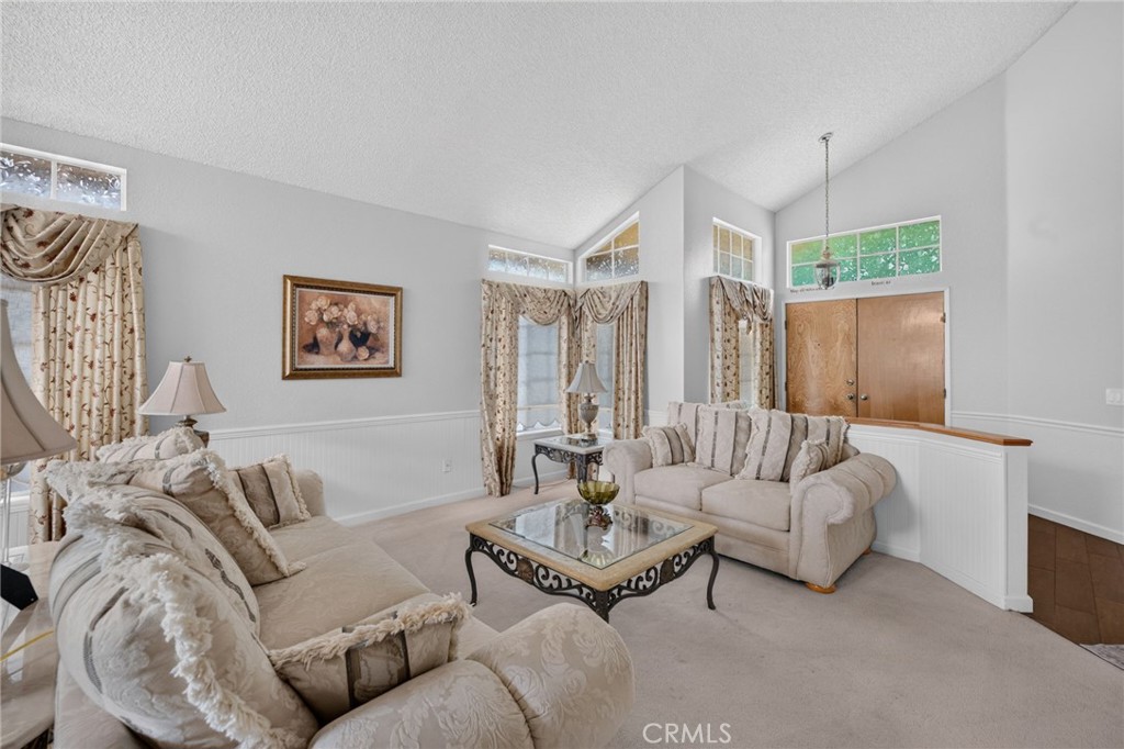 10319 Desert Star Property Photo 11