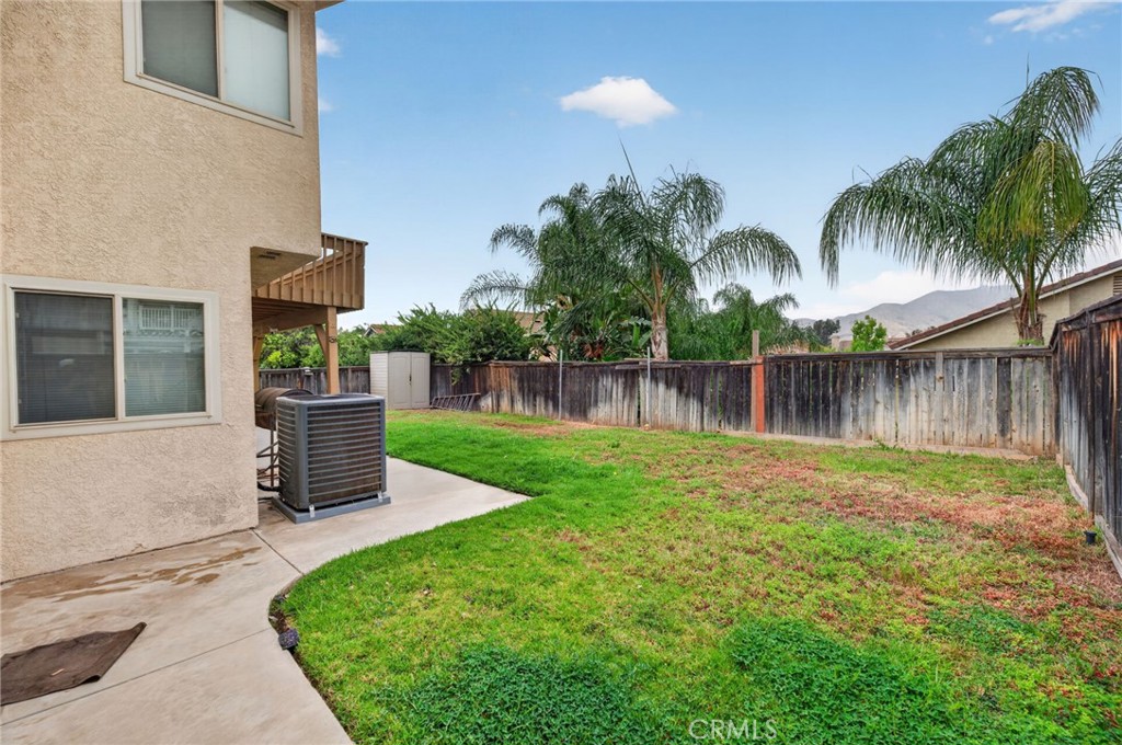 10319 Desert Star Property Photo 36