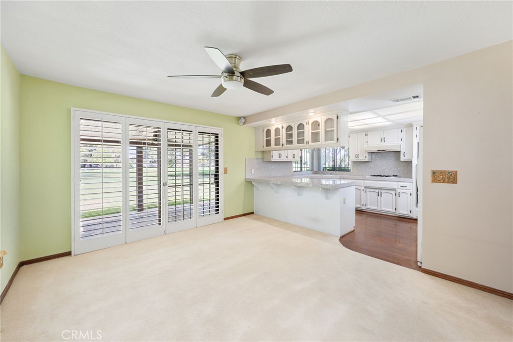 1229 Seven Hills Property Photo 8