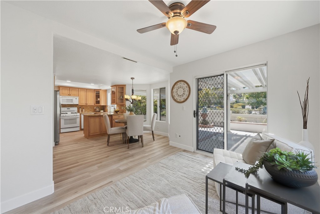 40502 Via Amapola Property Photo 12