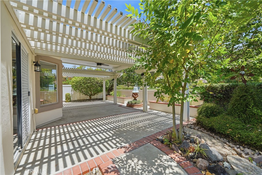40502 Via Amapola Property Photo 30