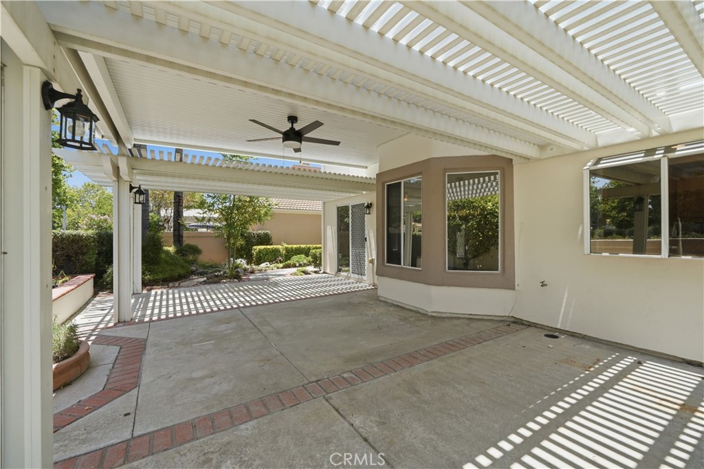 40502 Via Amapola Property Photo 32