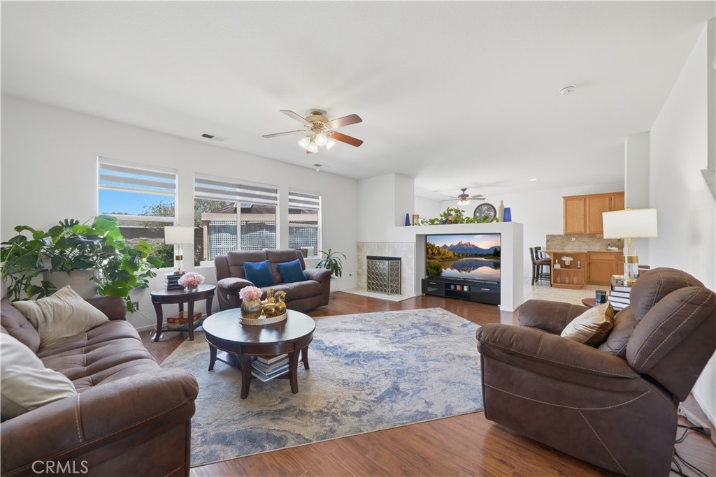 29260 Wrangler Drive Property Photo 17
