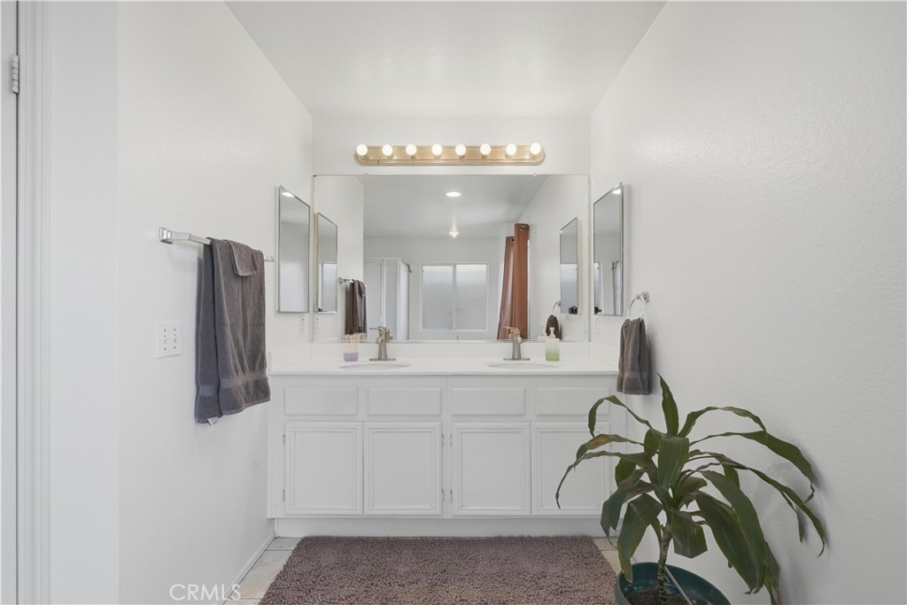 29260 Wrangler Drive Property Photo 27
