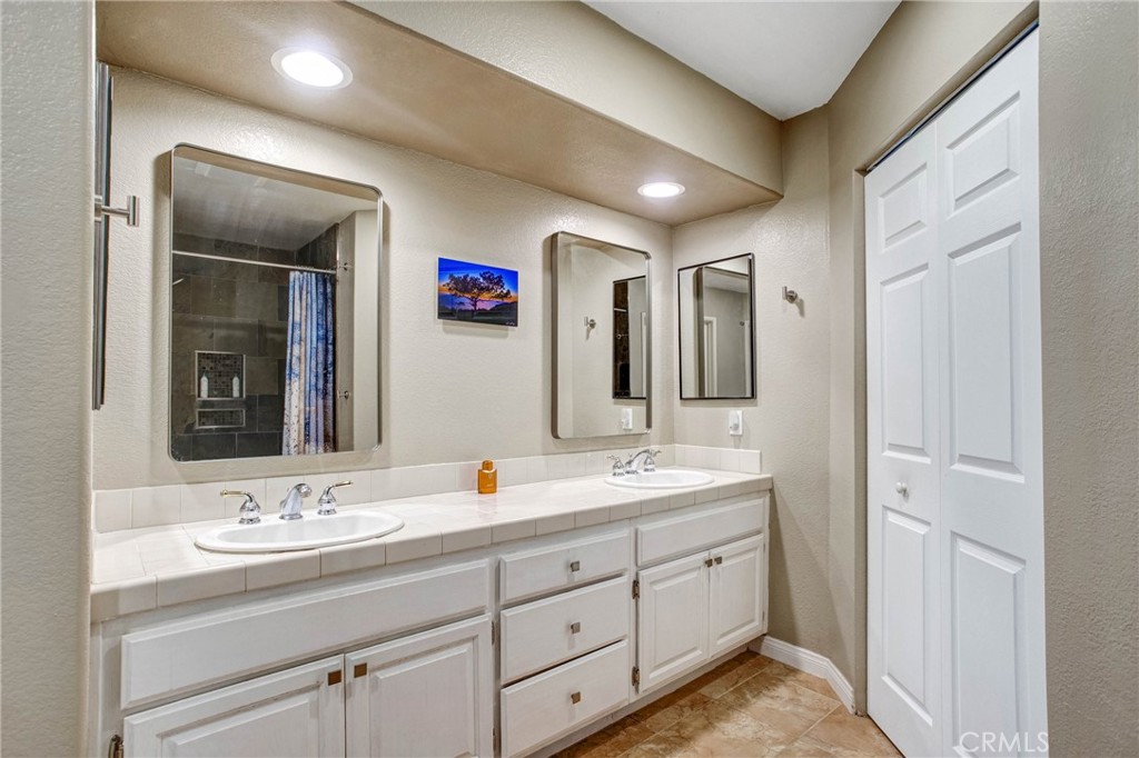 3533 Sarah Ann Drive Property Photo 16