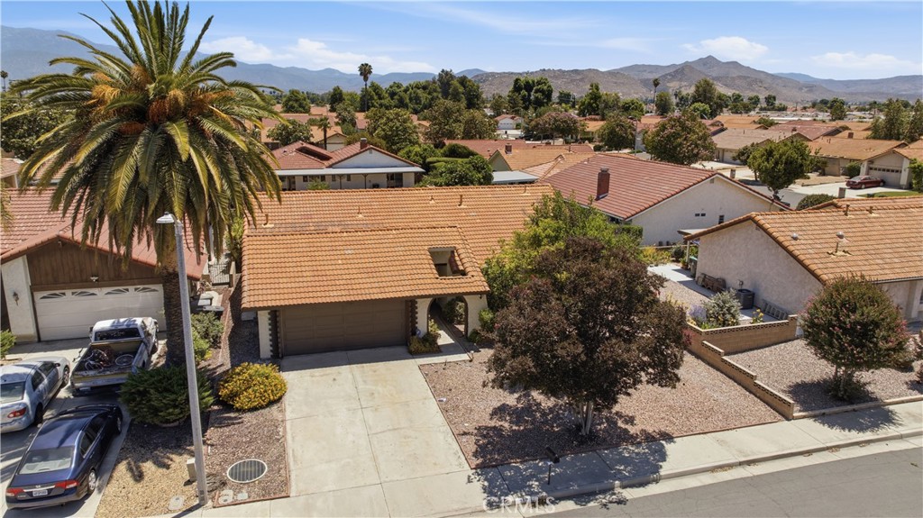 1126 Mayten Tree Court Property Photo 8