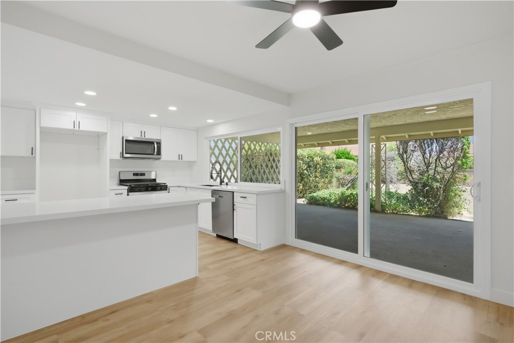 1126 Mayten Tree Court Property Photo 14