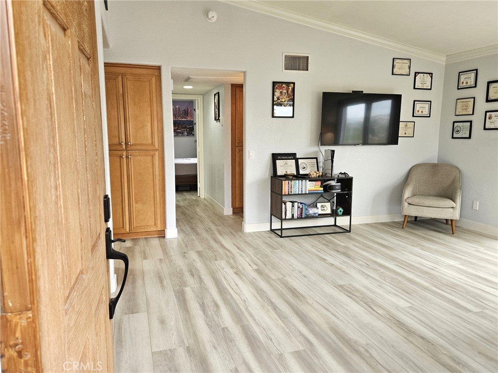 5010 Los Morros Way 25 Property Photo 5