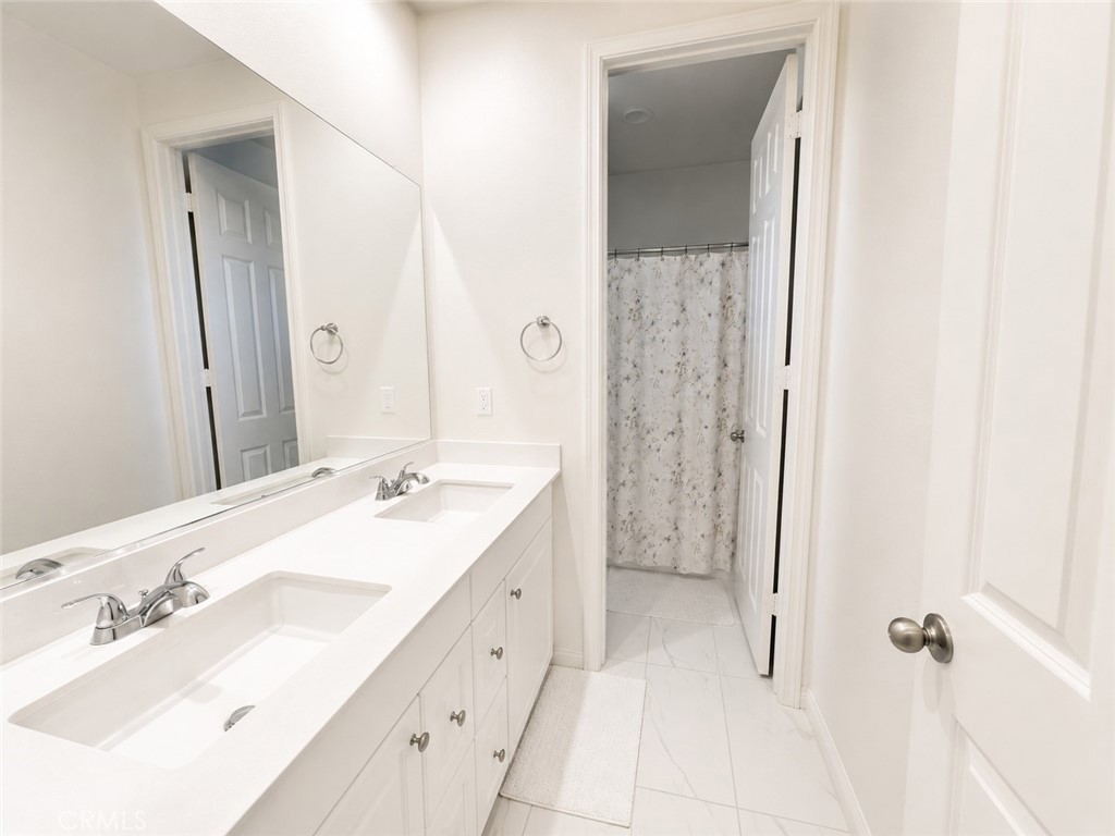 32239 Deardoff Property Photo 6