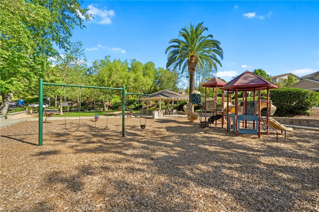 27558 Fern Pine Way Property Photo 68