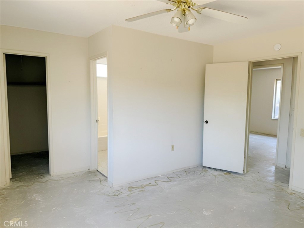 26430 Harrisburg Property Photo 9