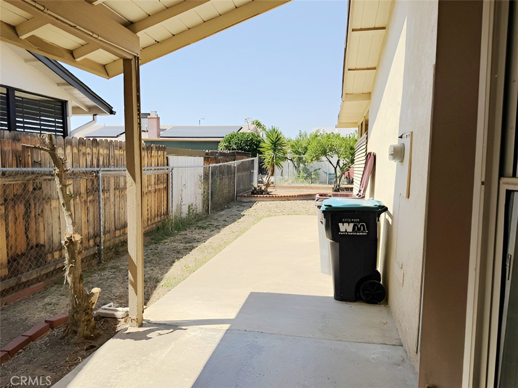 26430 Harrisburg Property Photo 16