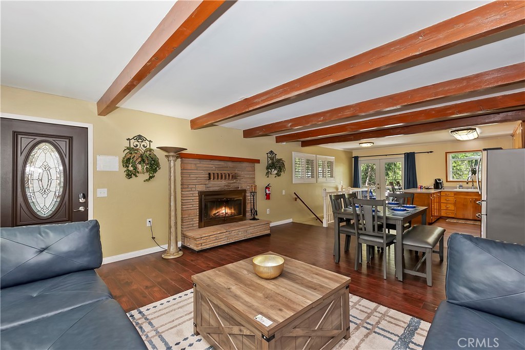 24032 Alpine Drive Property Photo 4