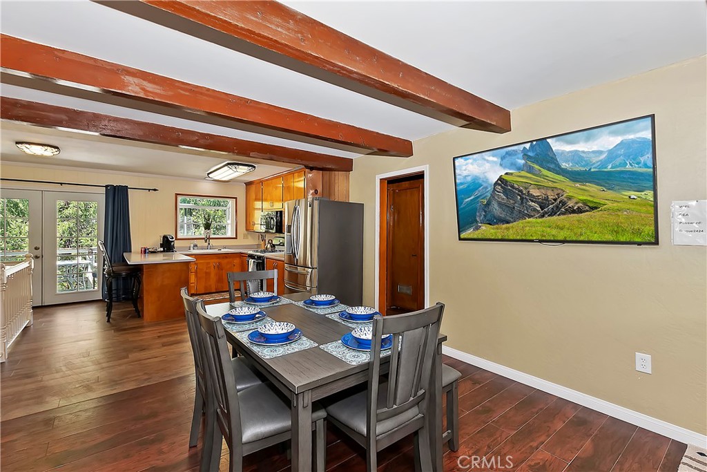 24032 Alpine Drive Property Photo 6