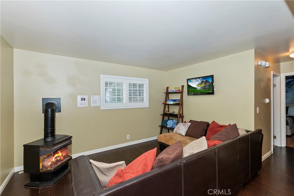 24032 Alpine Drive Property Photo 15