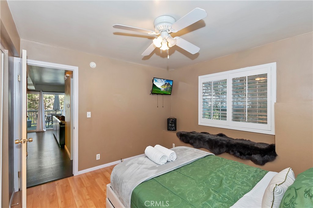 24032 Alpine Drive Property Photo 17