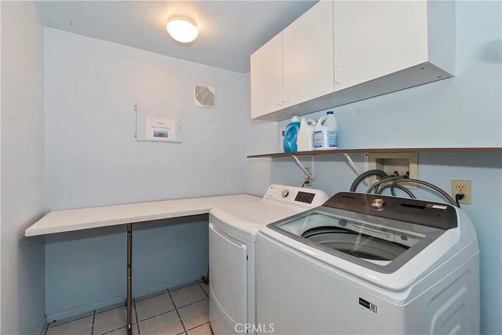 24032 Alpine Drive Property Photo 30