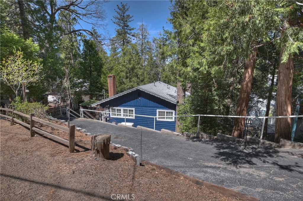24032 Alpine Drive Property Photo 33