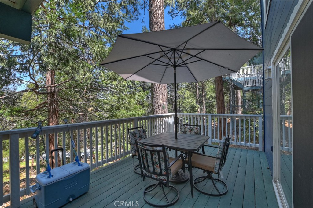 24032 Alpine Drive Property Photo 37