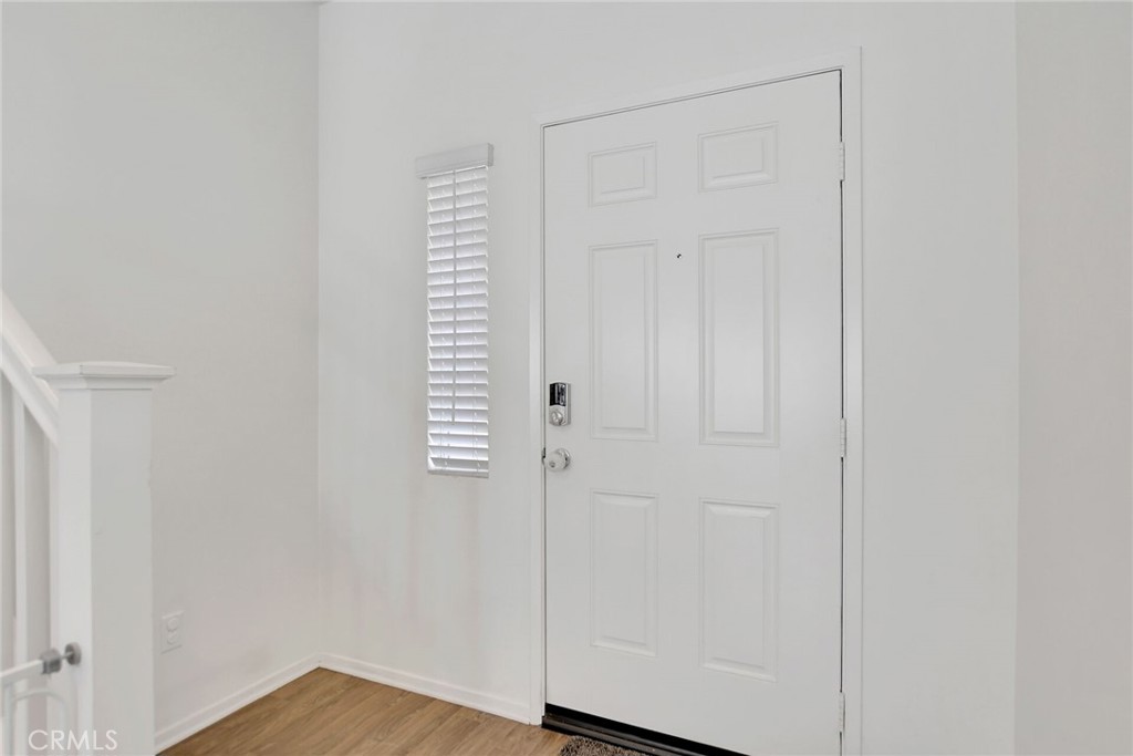 24242 Hazelnut Property Photo 7
