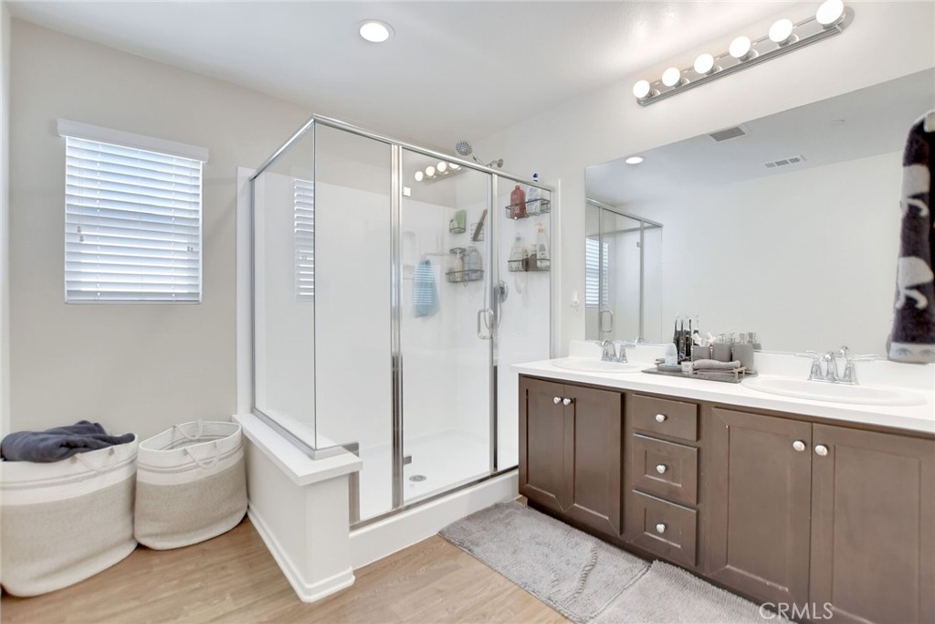 24242 Hazelnut Property Photo 22
