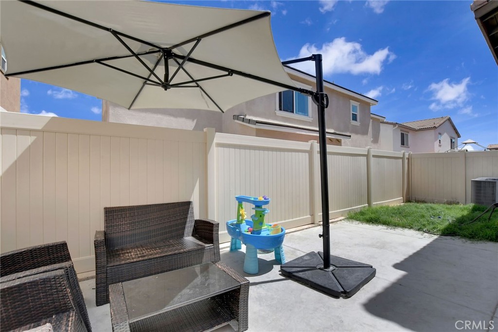 24242 Hazelnut Property Photo 29