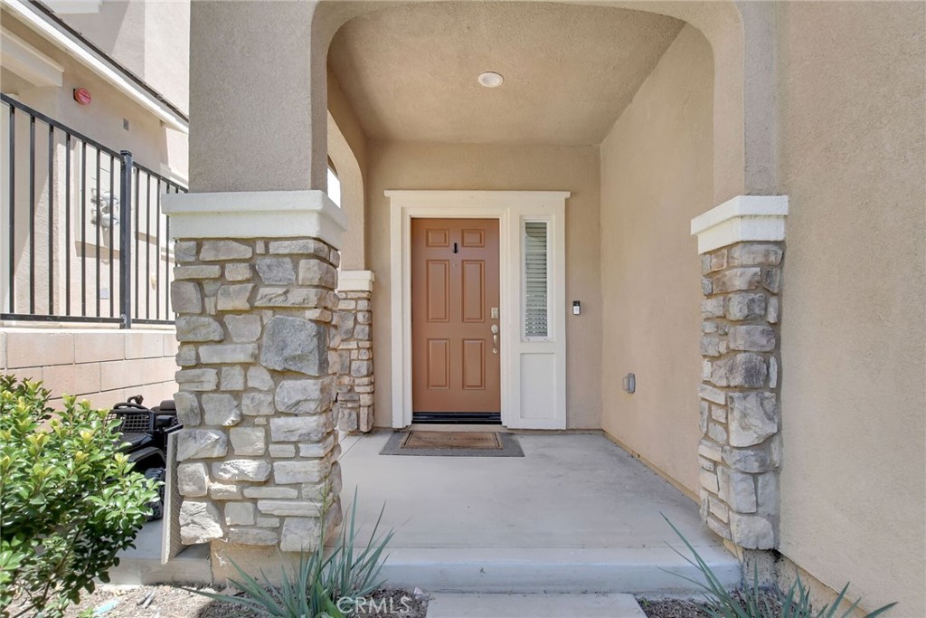 24242 Hazelnut Property Photo 31