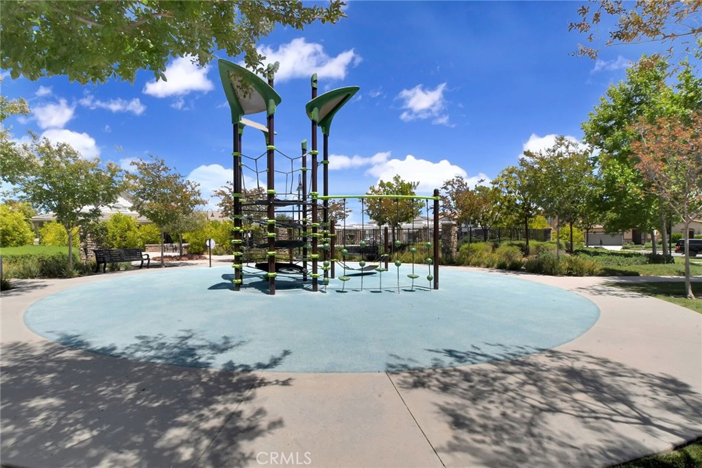 24242 Hazelnut Property Photo 33