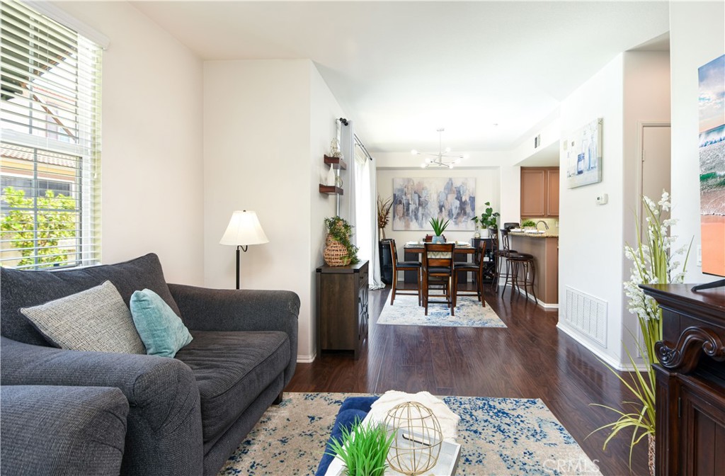 44942 Bellflower Property Photo 6