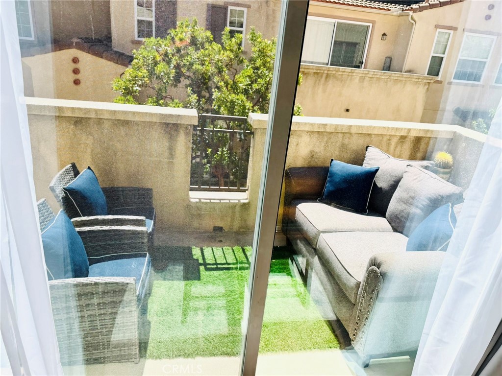 44942 Bellflower Property Photo 10