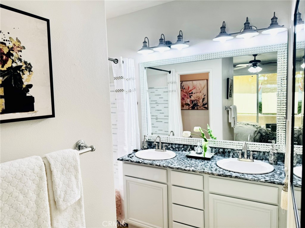 44942 Bellflower Property Photo 19