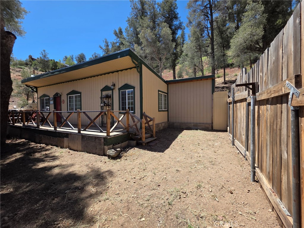 407 Lakeview Property Photo 1