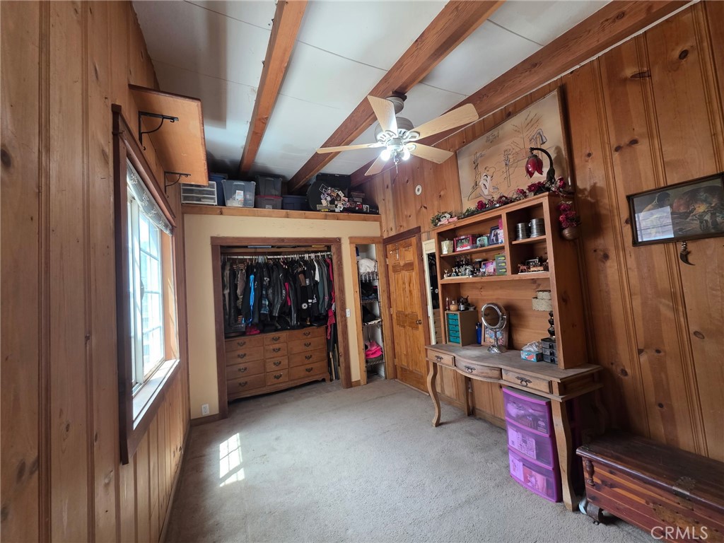 407 Lakeview Property Photo 18