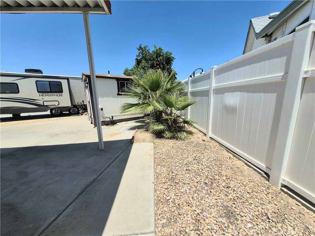 1295 106 S Cawston Avenue #106 Property Photo 9