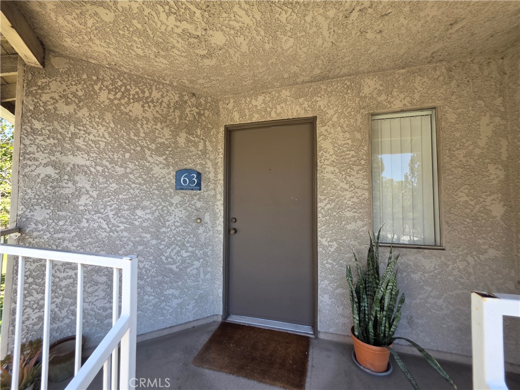 2410 N Towne 63 Property Photo 4