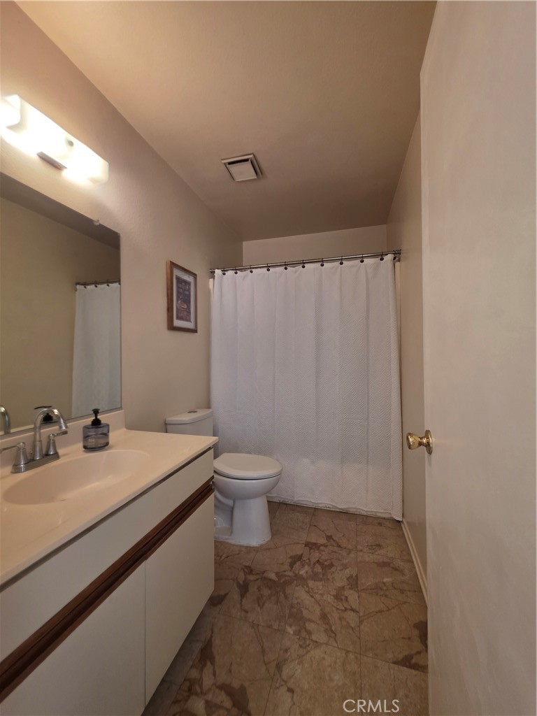 2410 N Towne 63 Property Photo 20